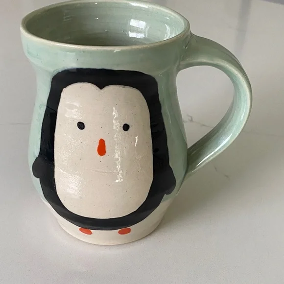 Penguin Ceramic Mug - Picture 1 of 4